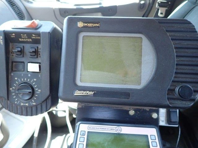 Freightliner M2106 2010