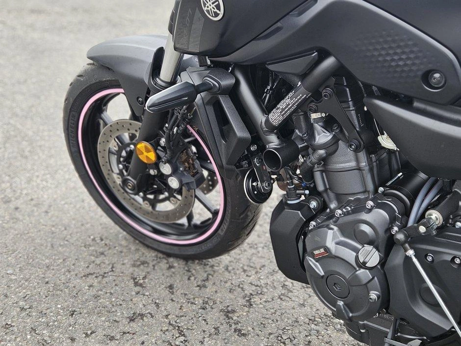 Yamaha Mt-07 2023 alt
