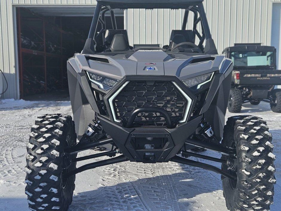 2026 Polaris Rzr Pro Xp Utlimate alt