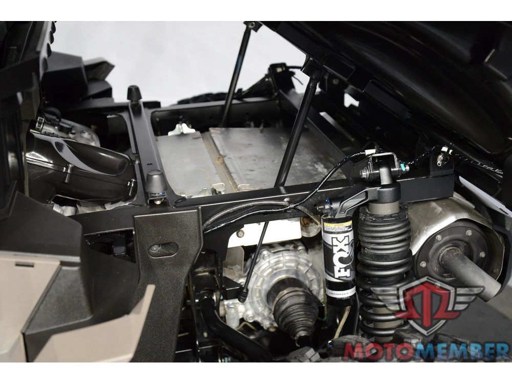 2024 Yamaha Wolverine Rmax2 1000 Xt-r alt