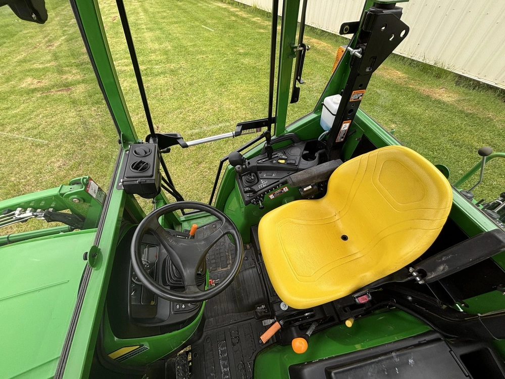 John Deere 2032r 2020 alt