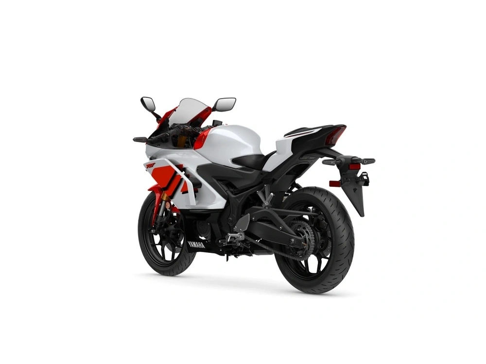 2026 Yamaha Yzf-r3 70th Anniversary Edition alt