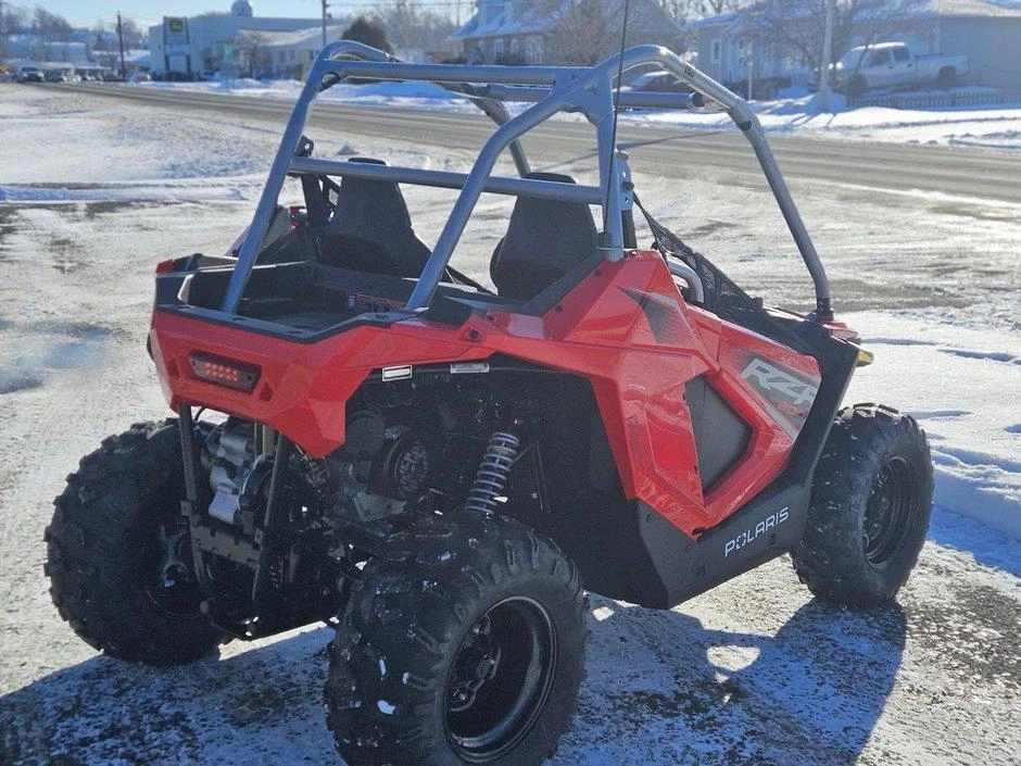 Polaris Rzr 200 Efi 2026 alt