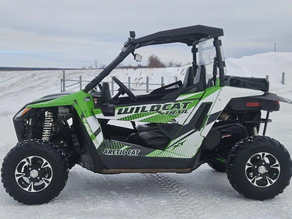 Arctic Cat Wildcat 700 2015 alt