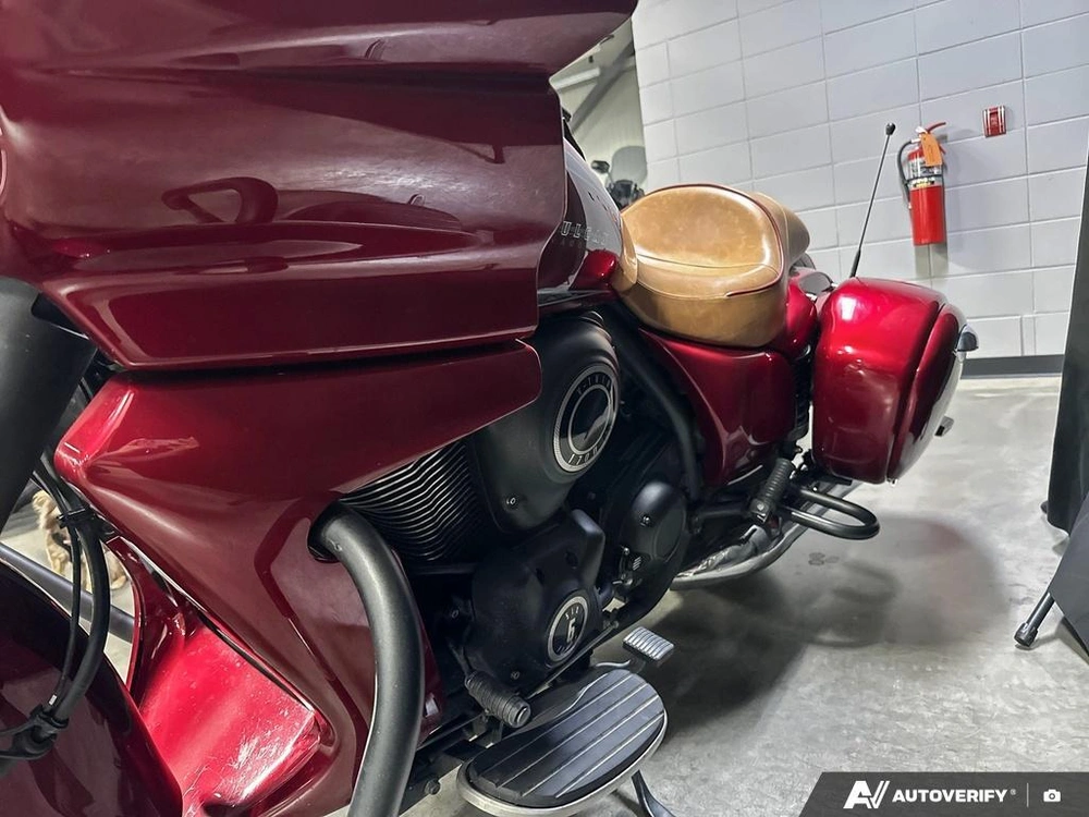 2017 Kawasaki Vn1700b alt