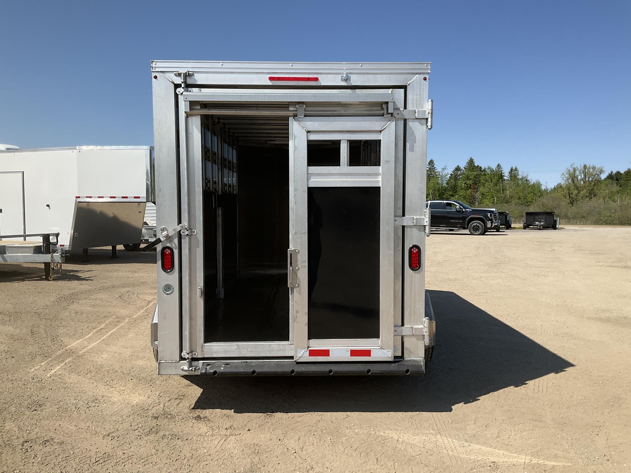 2027 Other 78" x 16' Plus V-Nose Aluminum Livestock Trailer thumbnail 8