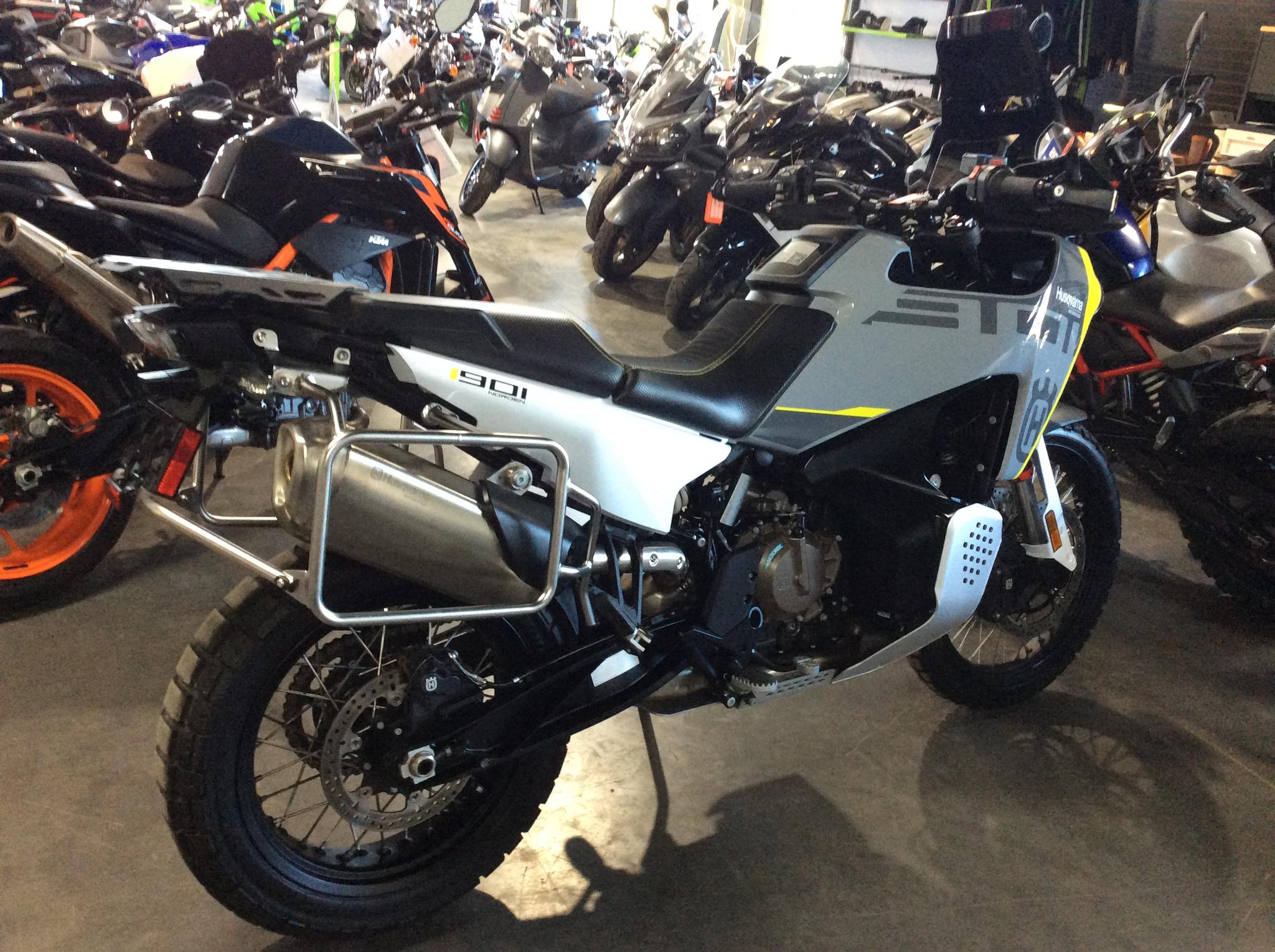 2024 Husqvarna NORDEN 901 thumbnail 5