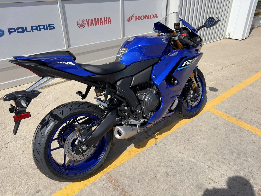 Yamaha Yzf-r7 2026 alt
