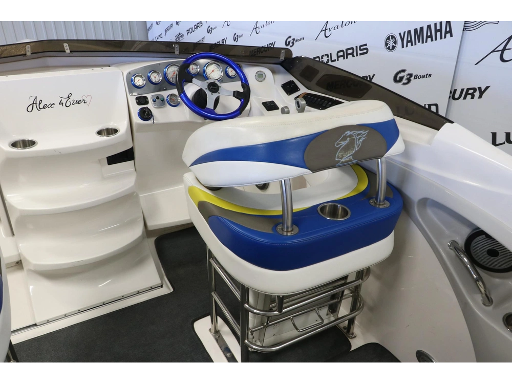 2013 Checkmate Convincor 260 alt