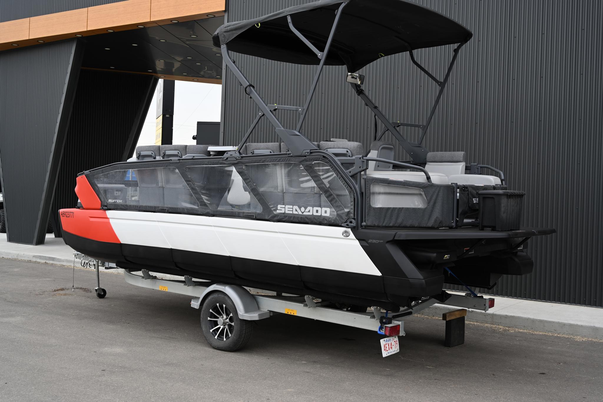 2023 Sea-Doo Switch Sport 21' 230 51PM thumbnail 3