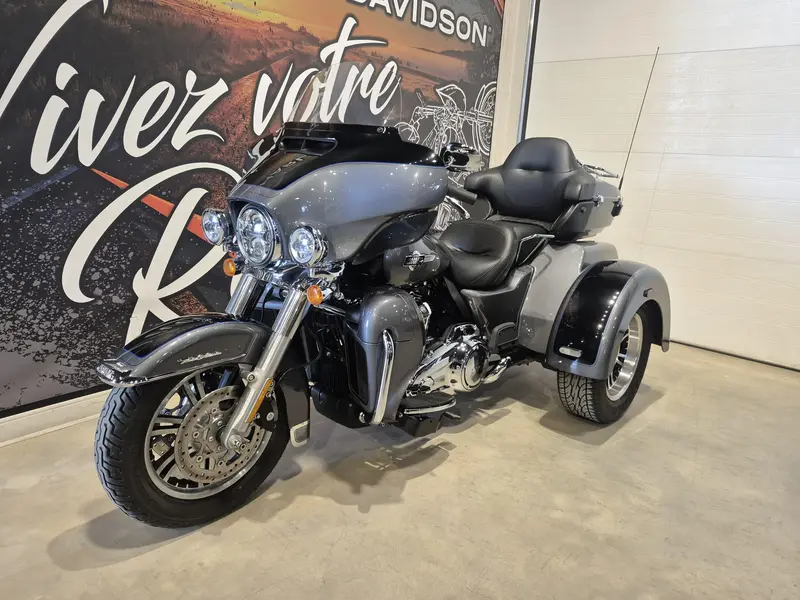 Harley-Davidson FLHTCUTG Tri Glide Ultra 2022