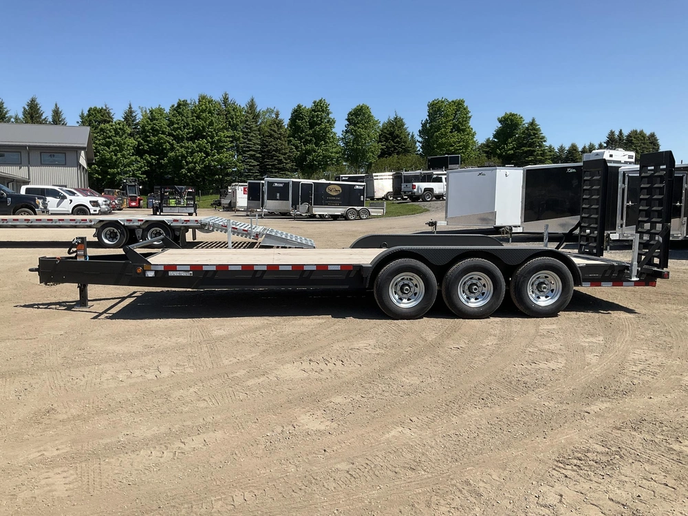 2026 Canada Trailers 82x22 10.5 Ton Equipment Trailer alt