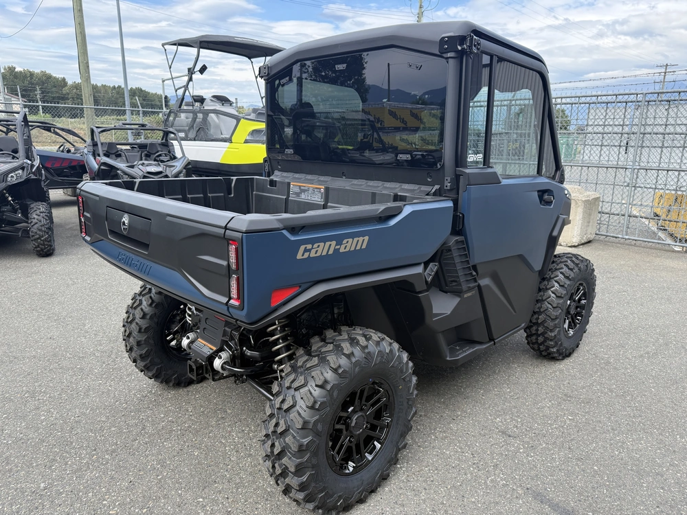 2026 Can-am Defender Limited Cab Hd11 alt