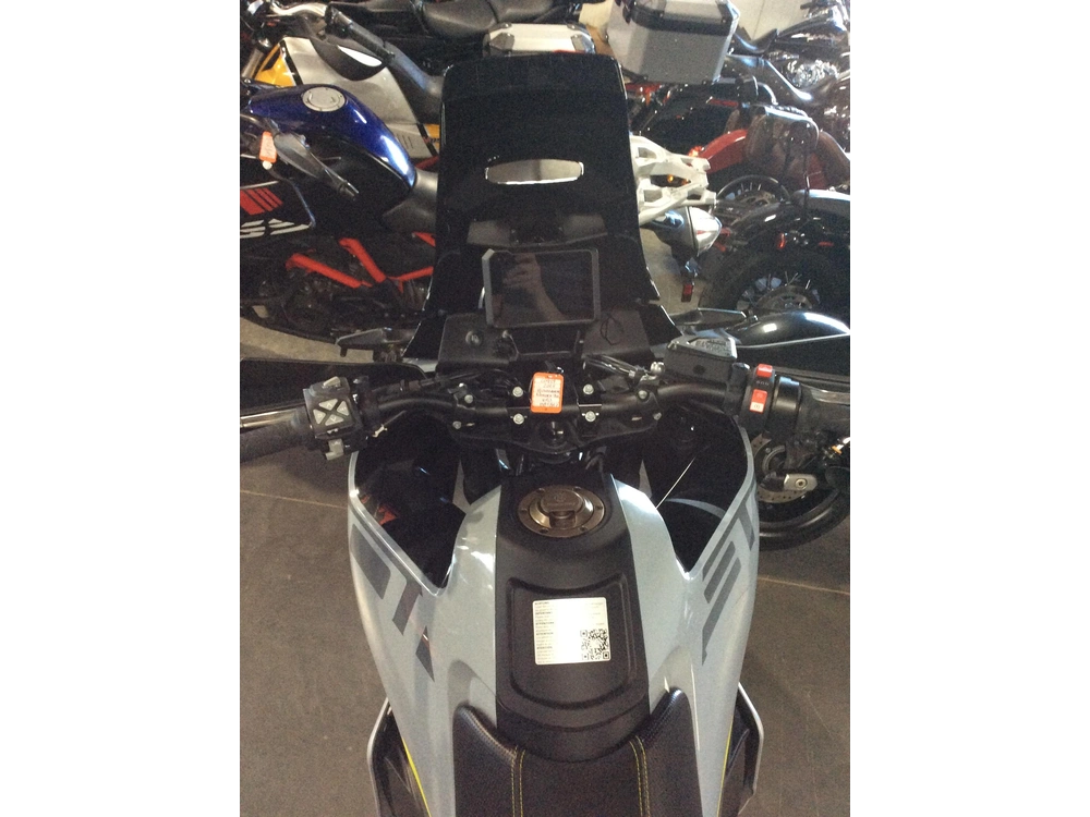 Husqvarna Norden 901 2024 alt