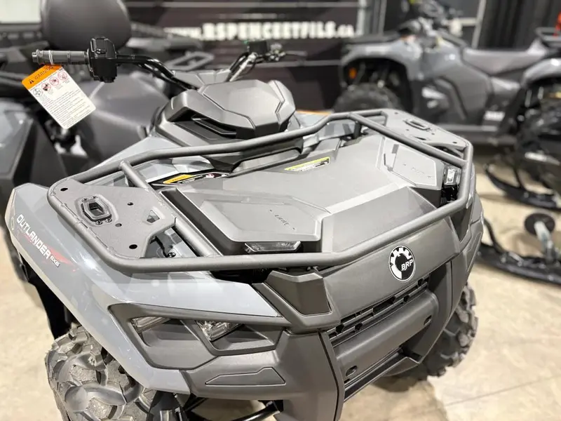 2026 Can-Am Outlander MAX 6X6 DPS 700