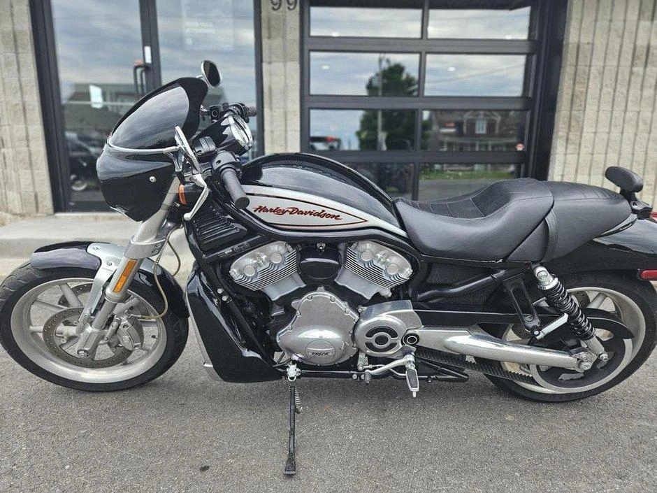 Harley-davidson V-rod 2006 alt