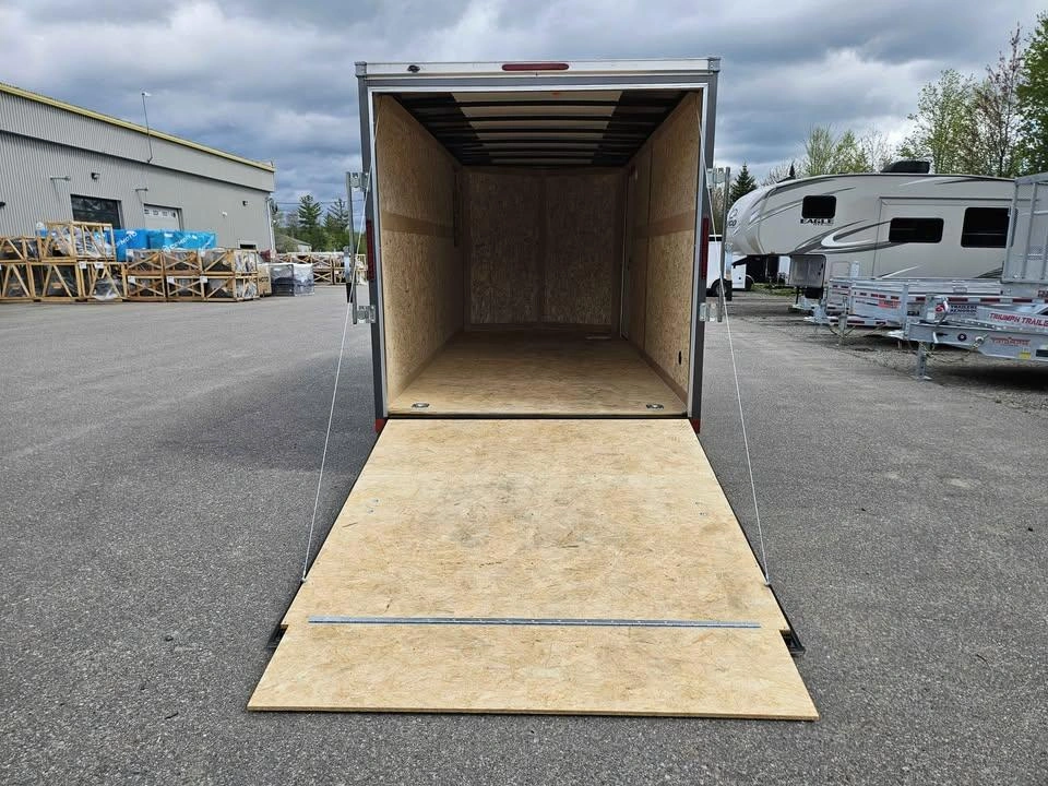 American Hauler Arrow-d 7' X 16' 2026 alt