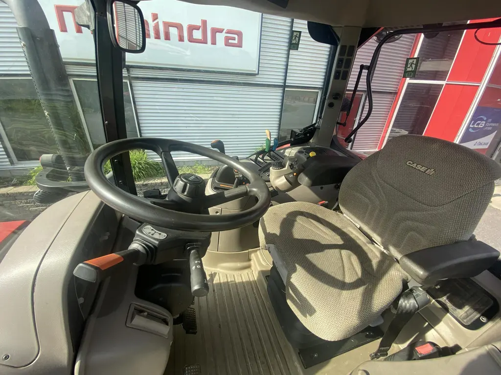 2019 Case IH Maxxum 115