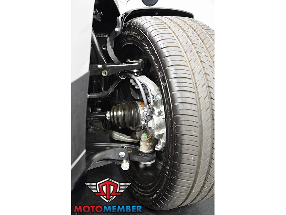 2023 Vanderhall Carmel® alt