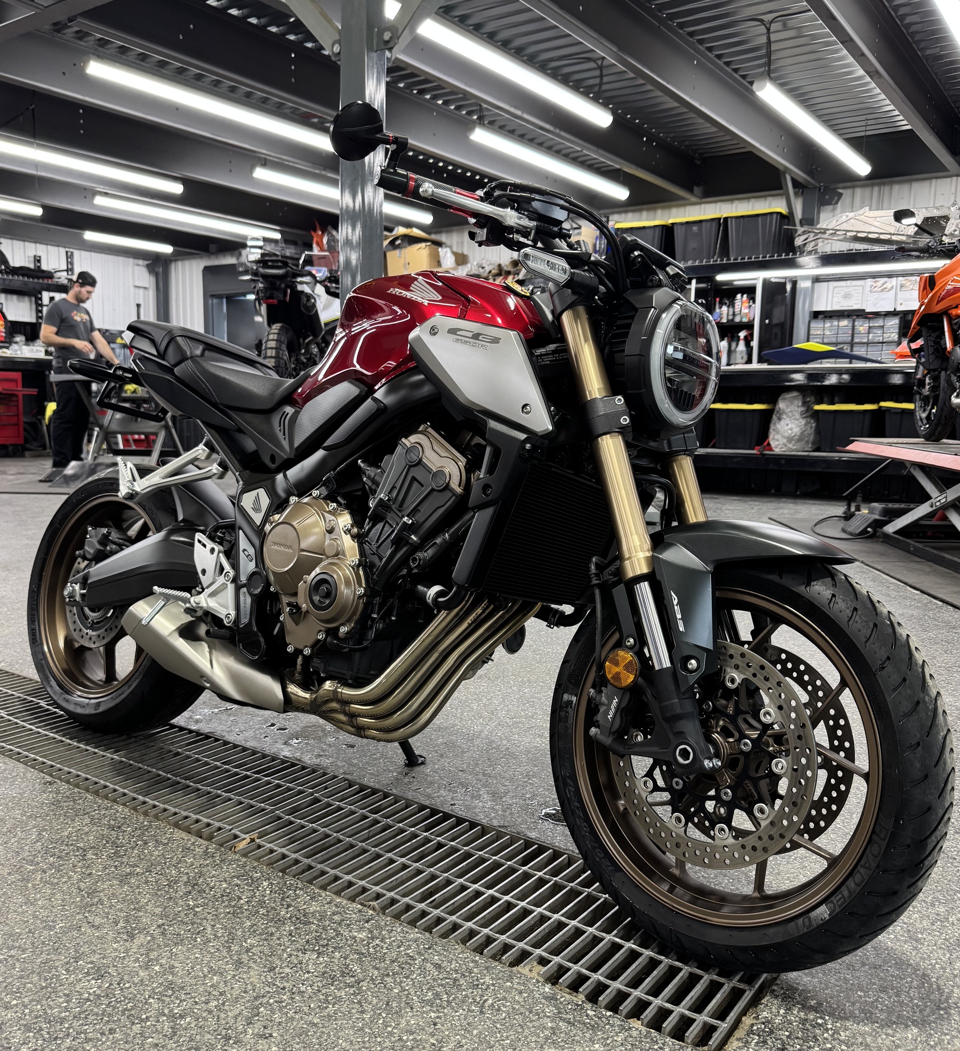 2020 Honda CB650R thumbnail 8