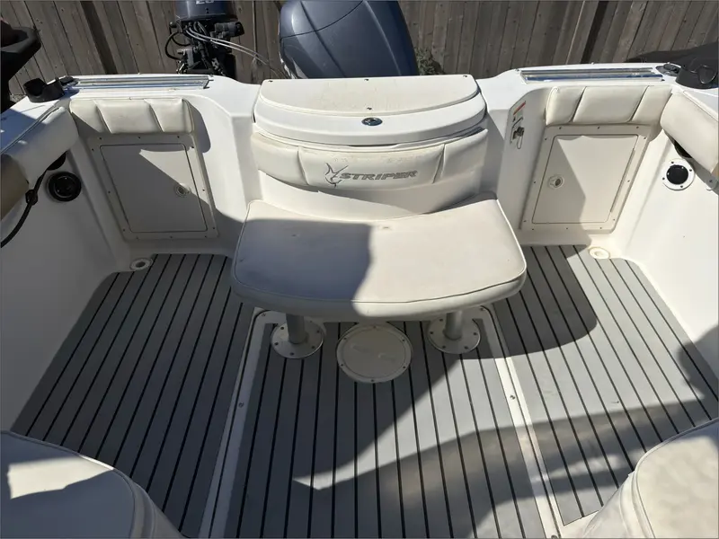 2002 Striper Seaswril 2101 thumbnail 14