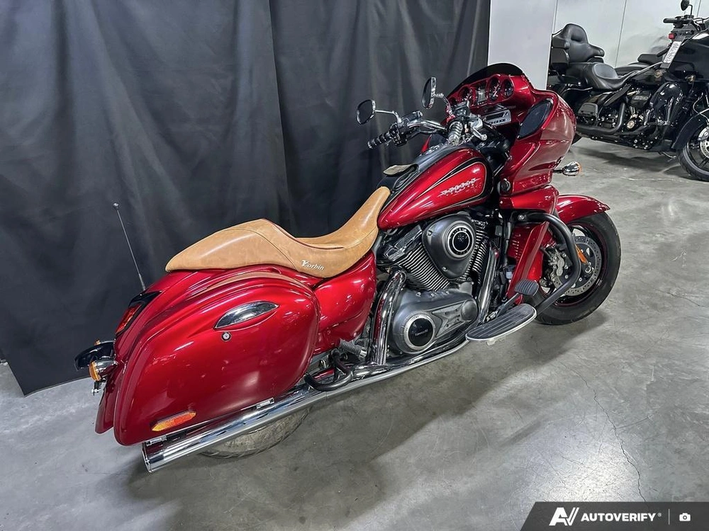 2017 Kawasaki Vn1700b alt