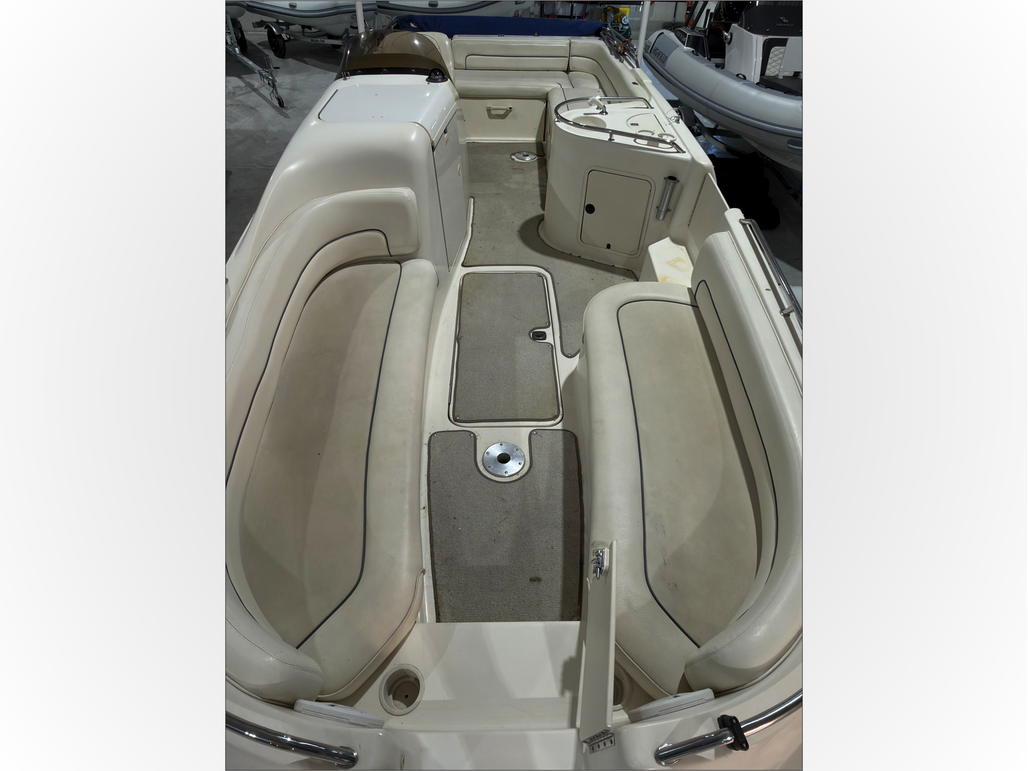 1999 Sea Ray 240 SunDeck thumbnail 11