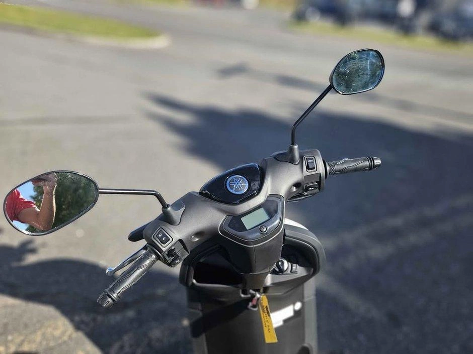 Yamaha Neo's Electrique 2025 alt