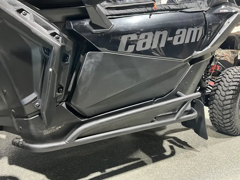 2018 Can-Am MAVERICK X3 XDS TURBO R **SUPER ÉQUIPÉ!!**