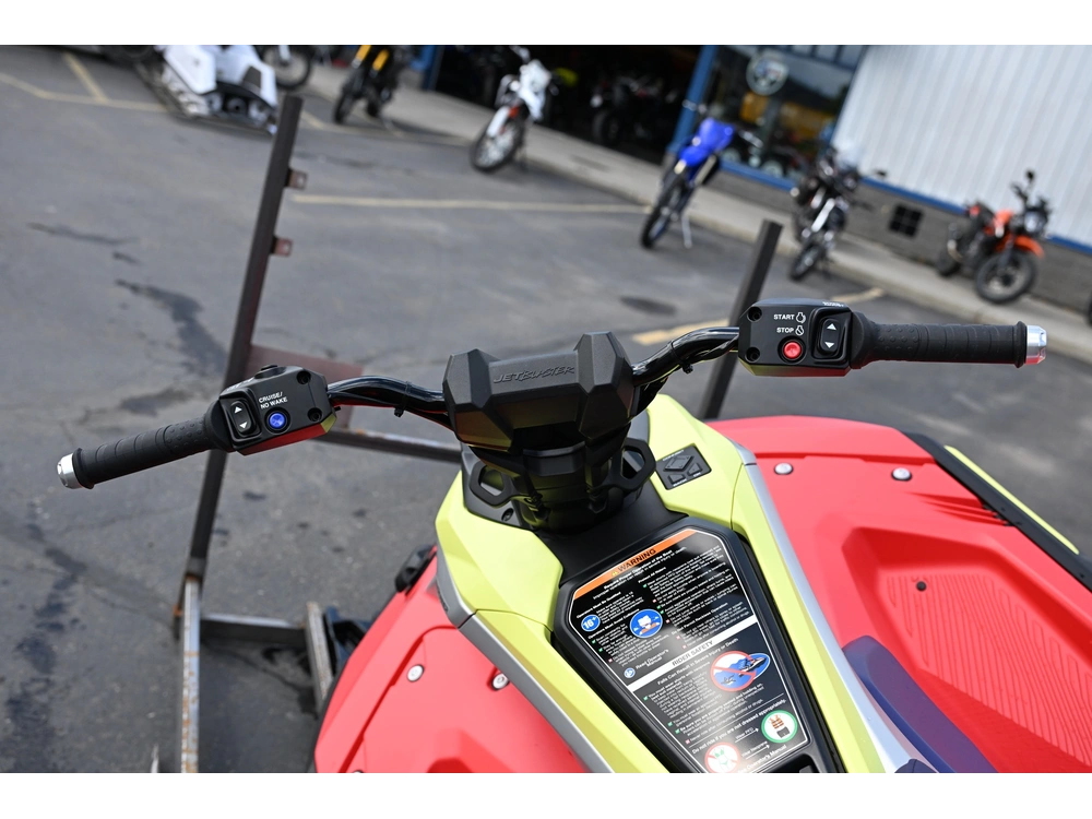 2026 Yamaha Jetblaster Pro 2up alt