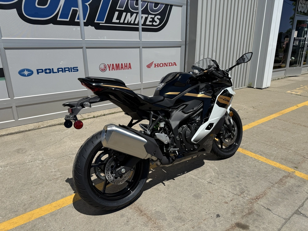 New 2026 Kawasaki NINJA ZX-4RR in Drummondville