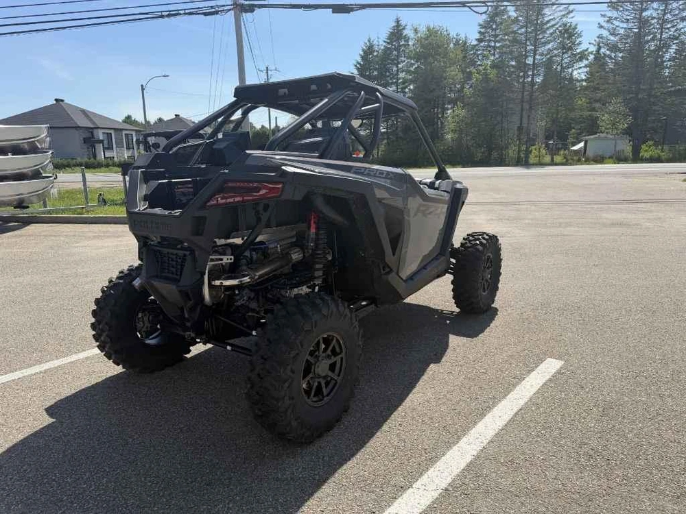 Polaris Rzr Pro Xp Ultimate 2026 alt
