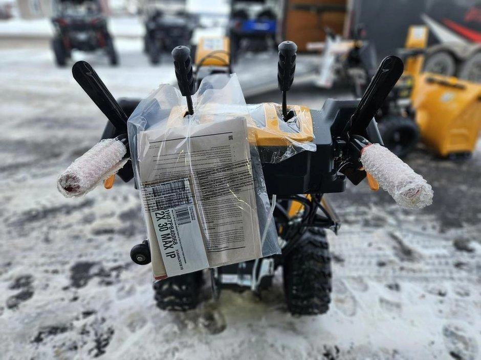 2024 Cub Cadet 2x 30 Hd alt