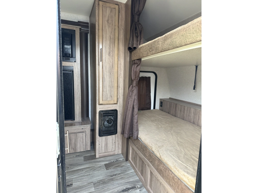 2018 Jayco 17bh Hummingbird alt