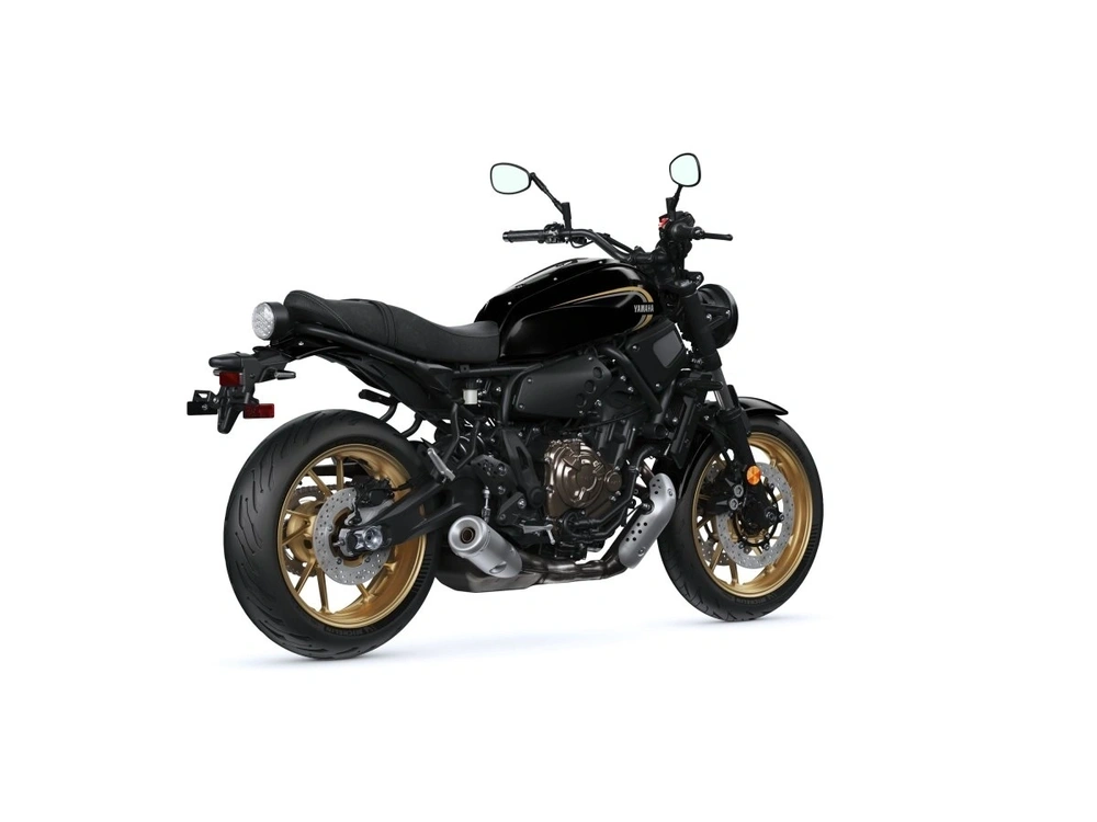 2026 Yamaha Xsr700 alt