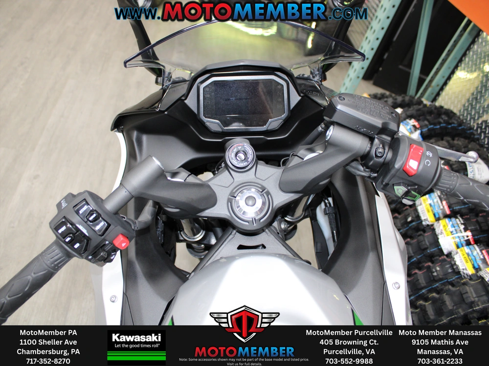 2024 Kawasaki Ninja® 7 Hybrid Abs alt