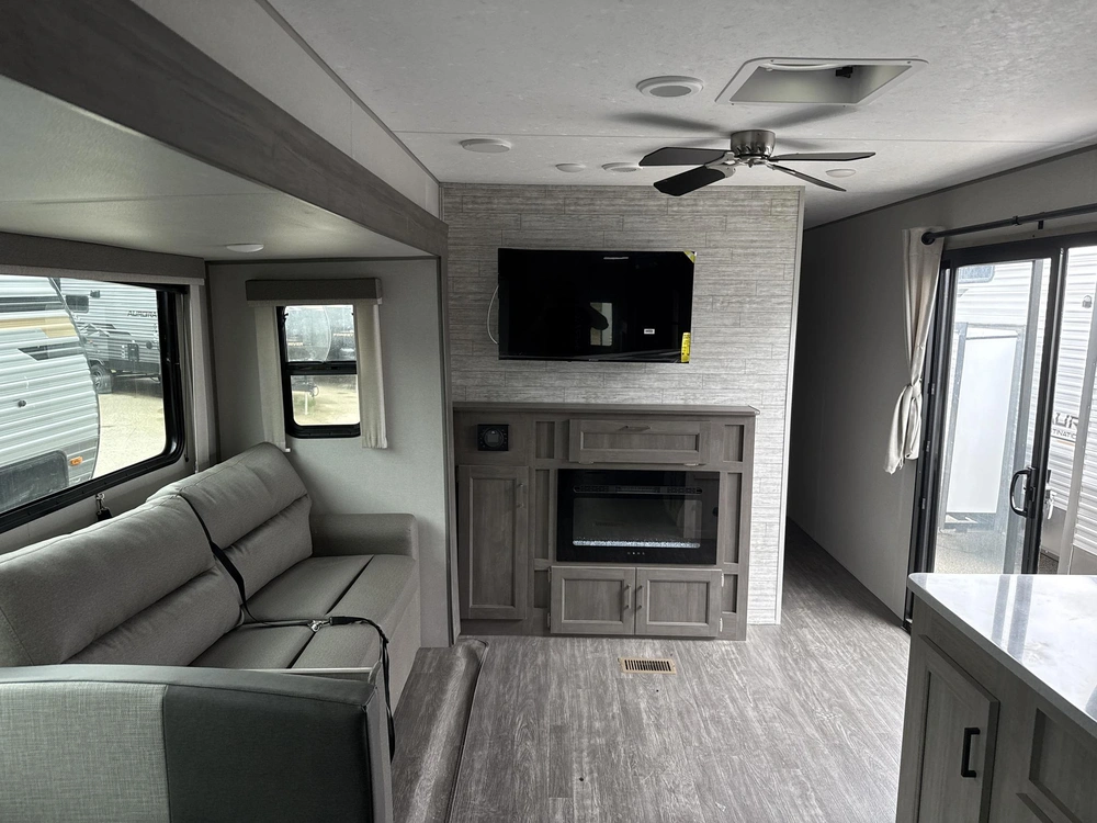 2026 Forest River Aurora 40bhts alt