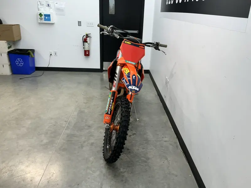 2023 KTM 350 XC-F Factory Edition thumbnail 3