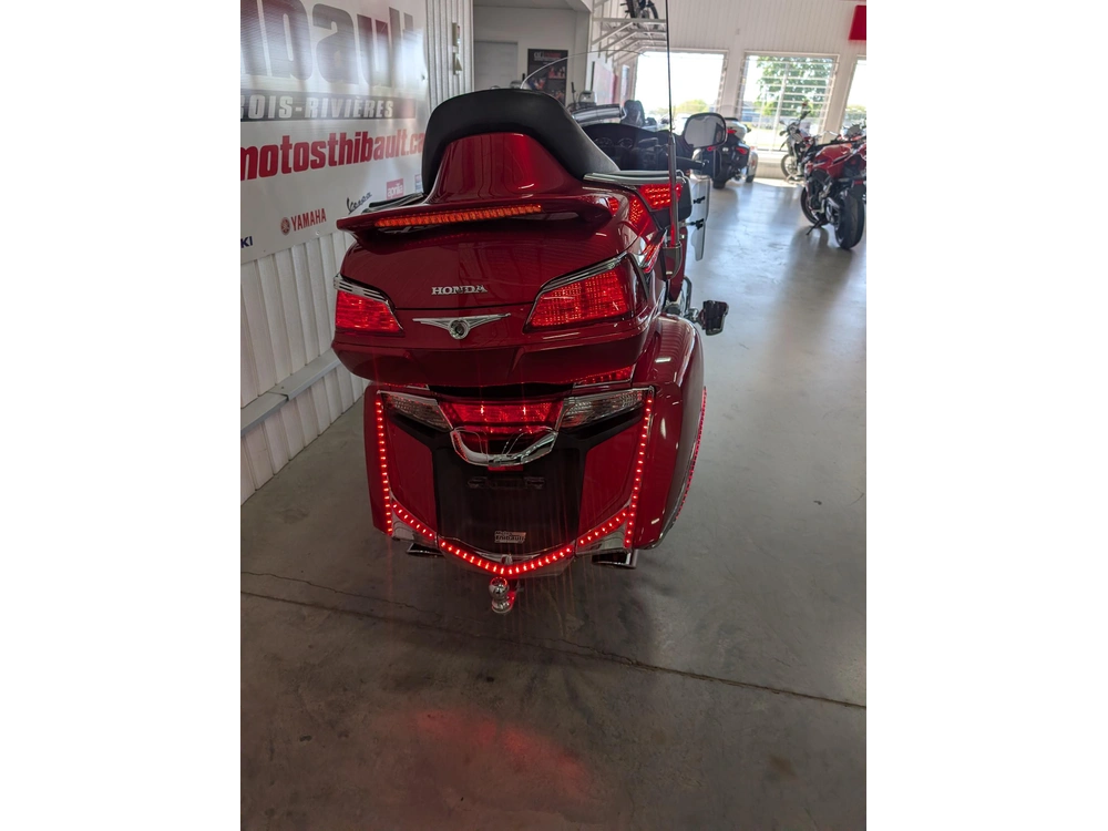 Honda Goldwing 1800 2014 alt