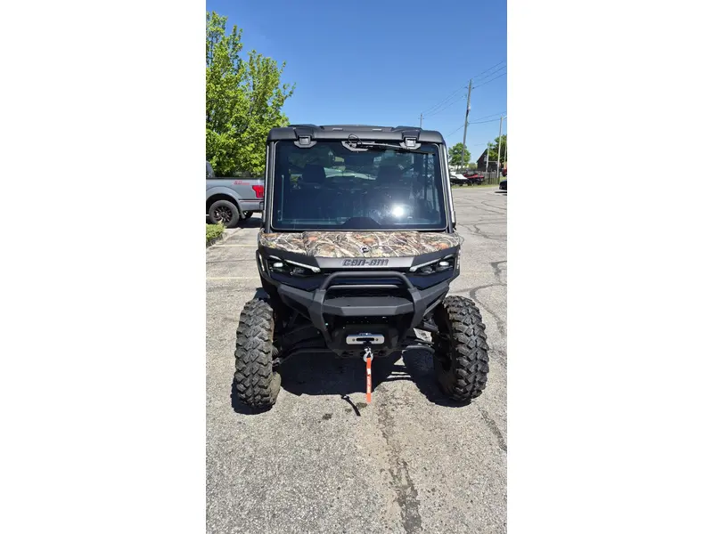 Can-Am SSV DEF LTD 65 HD11 2026