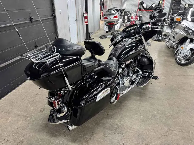 2002 Yamaha ROYAL STAR VENTURE thumbnail 4