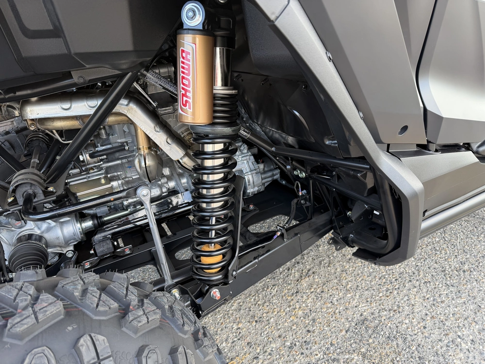 2025 Honda Talon 1000x alt