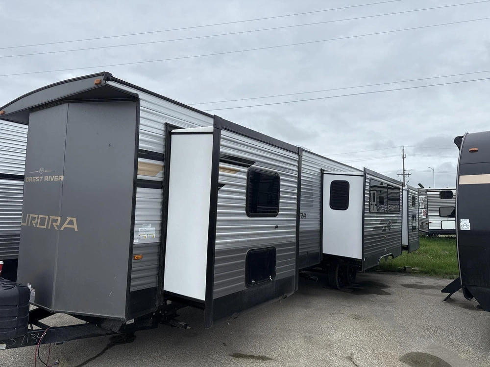 2026 Forest River Aurora 40bhts alt