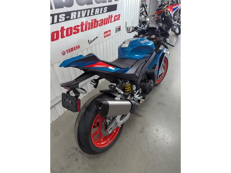 2027 Aprilia RSV4
