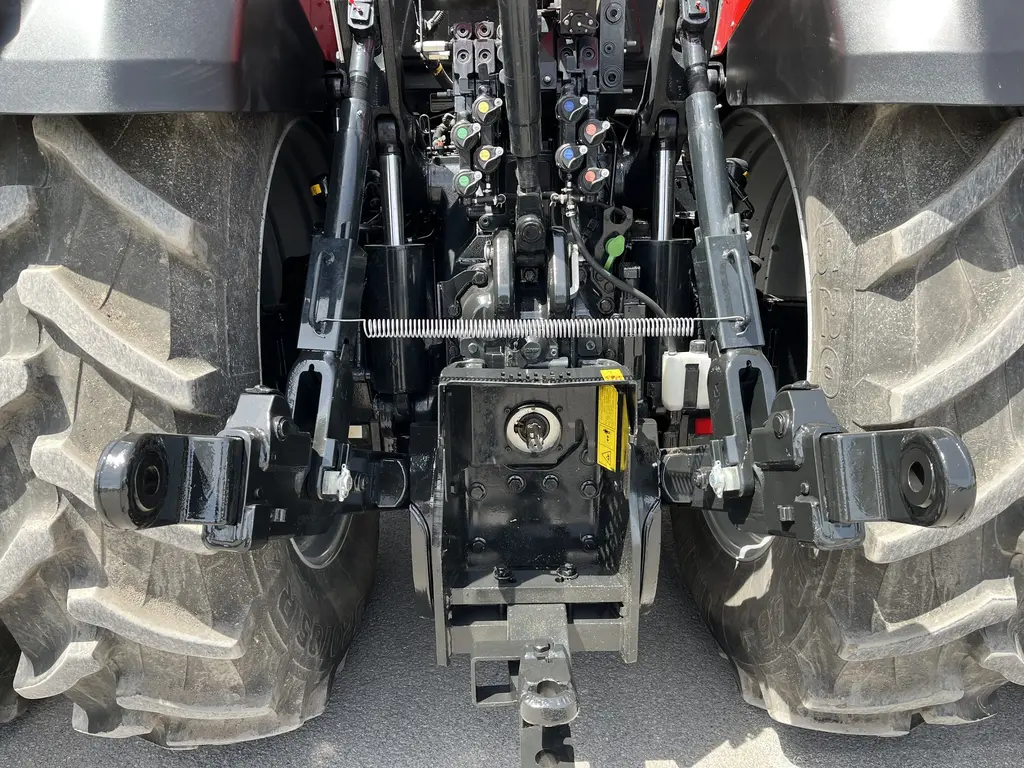 2023 Case IH Optum 270CVX