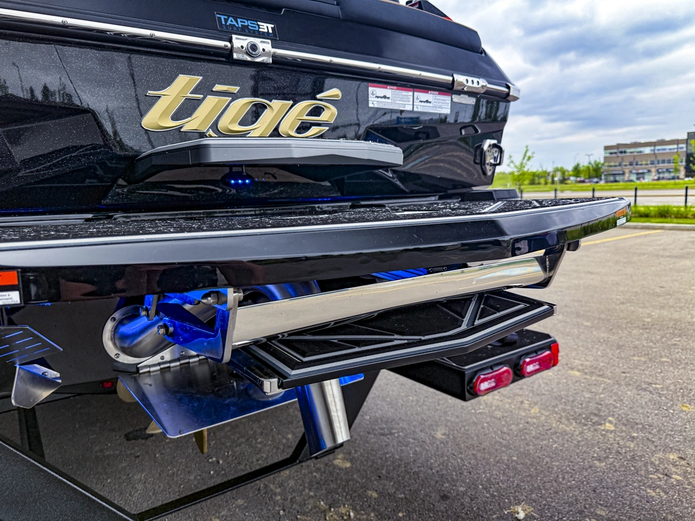2026 Tige Boats Ultre 25zx alt