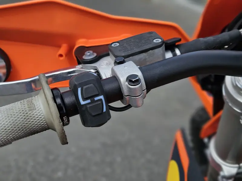 2025 KTM 300 XC-W thumbnail 8