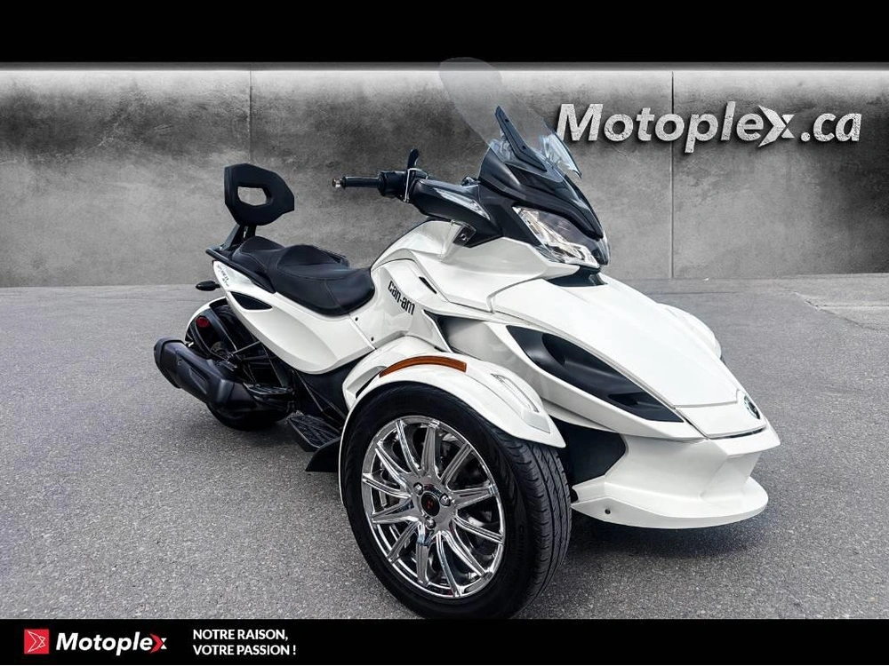 Can-am Spyder Sts Se5 2014 alt