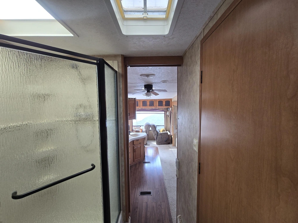 Keystone Rv Montana 2955rl 2007 alt