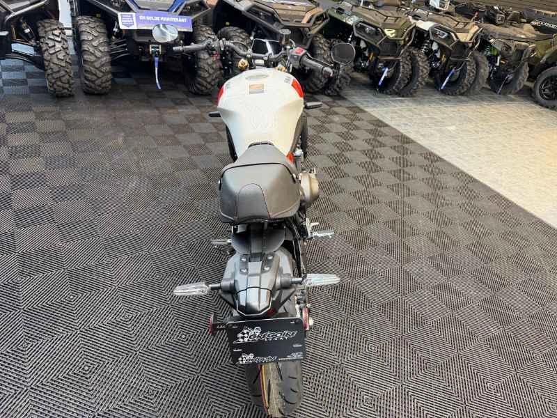 2026 Yamaha Xsr900 alt